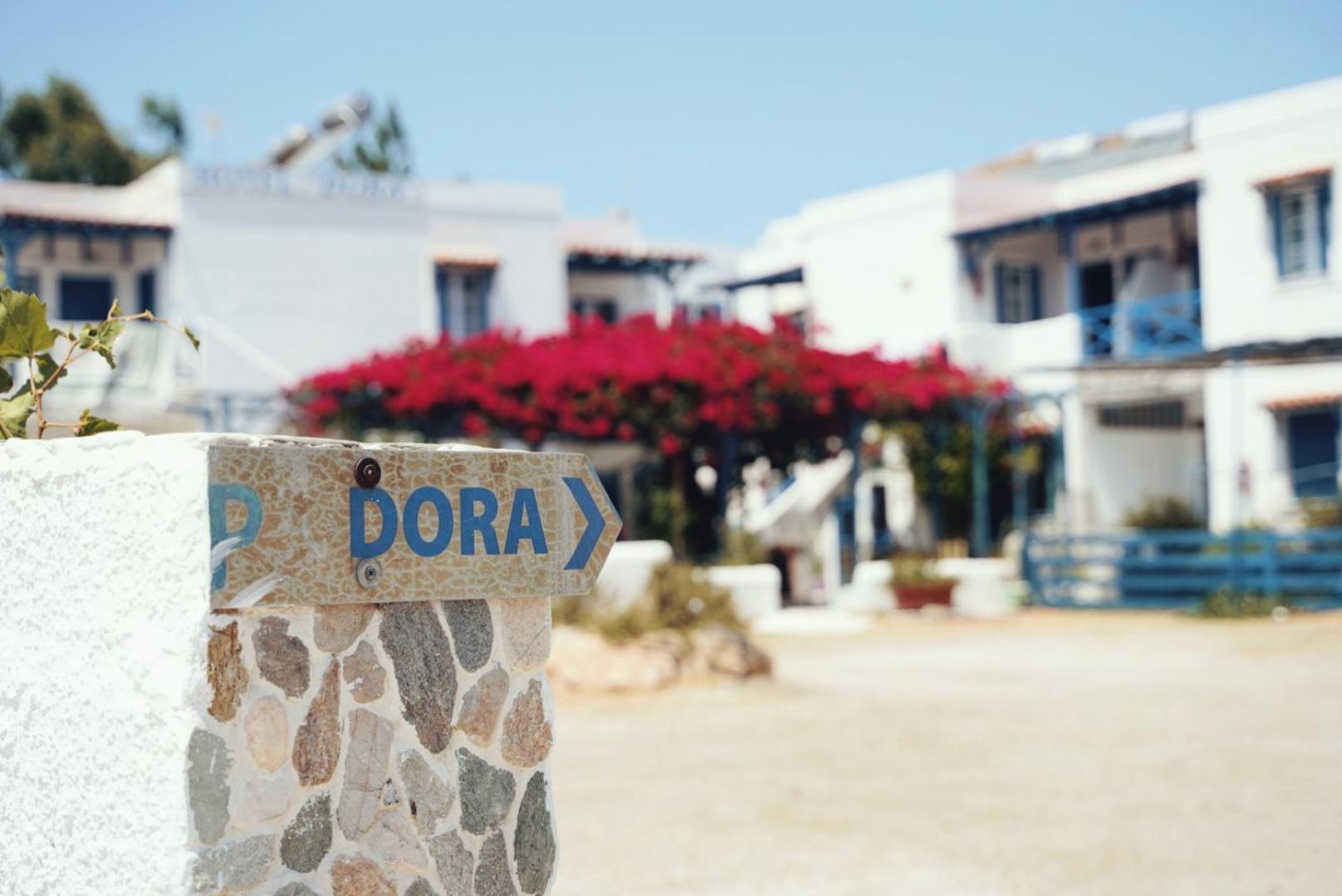 Dora'S Studios & Apartments Megas Gialos - Nites Bagian luar foto